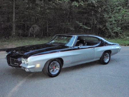 Our Hoodie Larry's 71 GTO Pro Touring Car